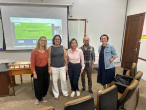 Group photo taken during the seminar in Brazil